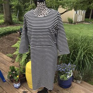 OLD NAVY Plus 2X KNIT Dress Zip Back Fitted Style Black White Stripe LS NWT